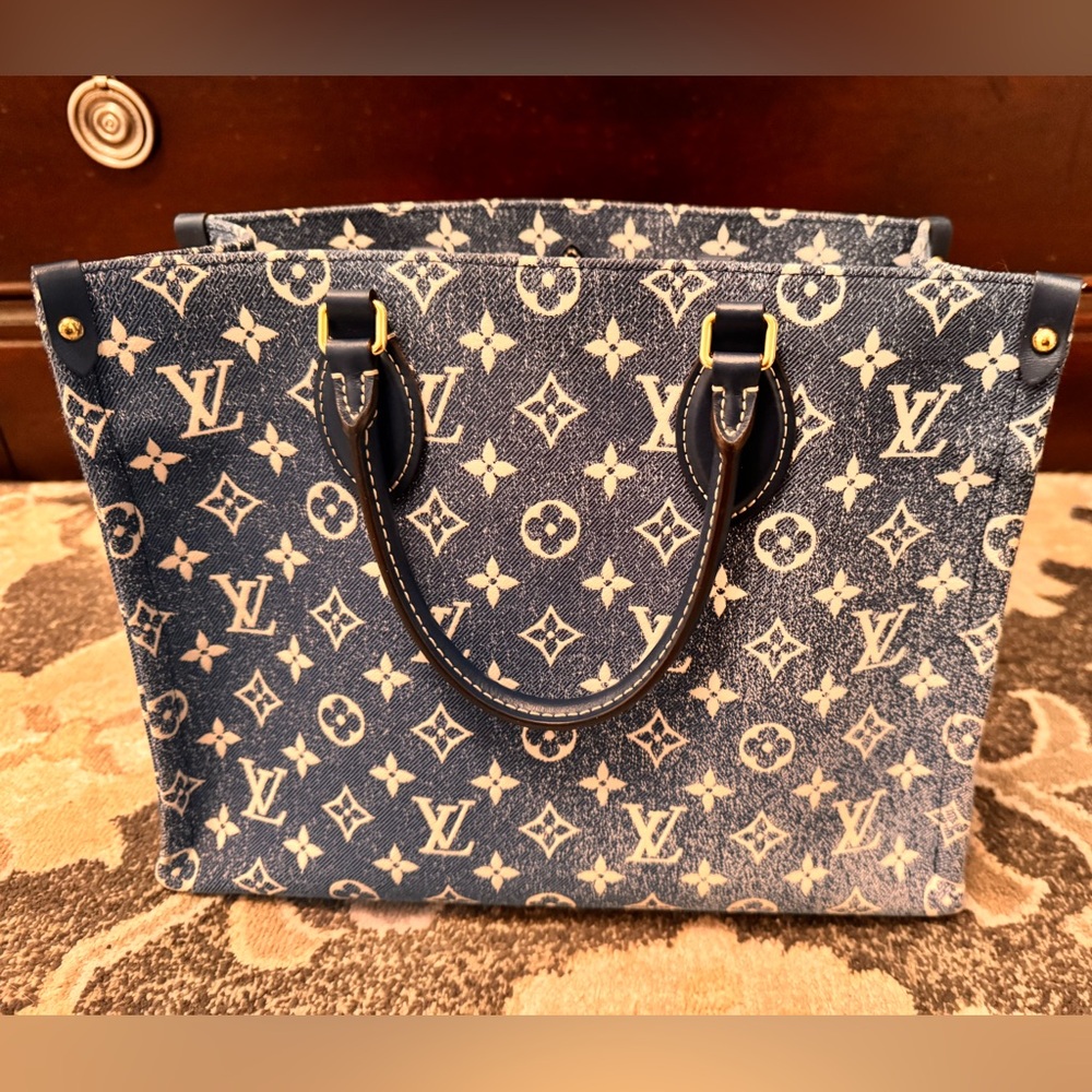 No longer sold Louis Vuitton denim onthego MM with receipt